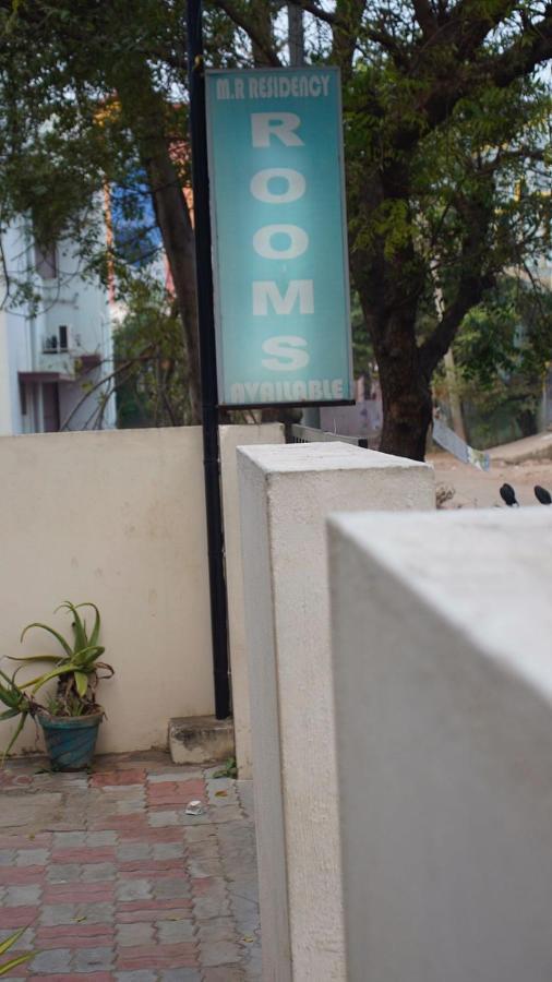 MR Residency Hotel Madurai Exterior foto
