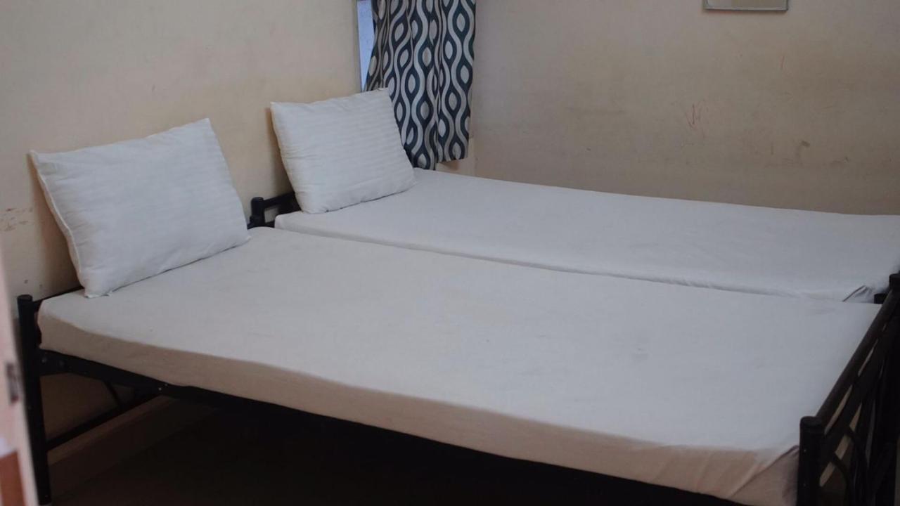 MR Residency Hotel Madurai Exterior foto