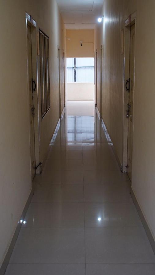 MR Residency Hotel Madurai Exterior foto